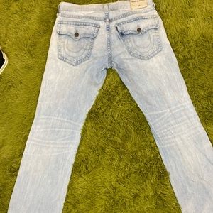 Size 34 TRUE RELIGION JEANS “RICKY” STRAIGHT DENIM